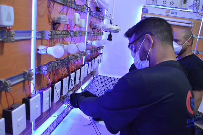 ELETRICISTA RESIDENCIAL E PREDIAL