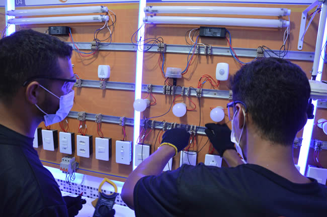 ELETRICISTA RESIDENCIAL E PREDIAL